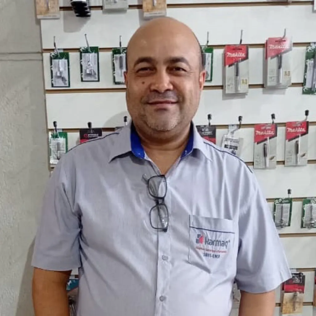 Karmaq sempre buscando trabalhar com soluções diferenciadas com foco em revenda de máquinas para as mais diversas áreas.