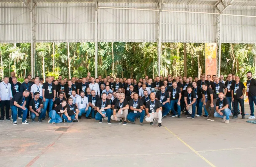 Somos Gigantes quando crescemos juntos