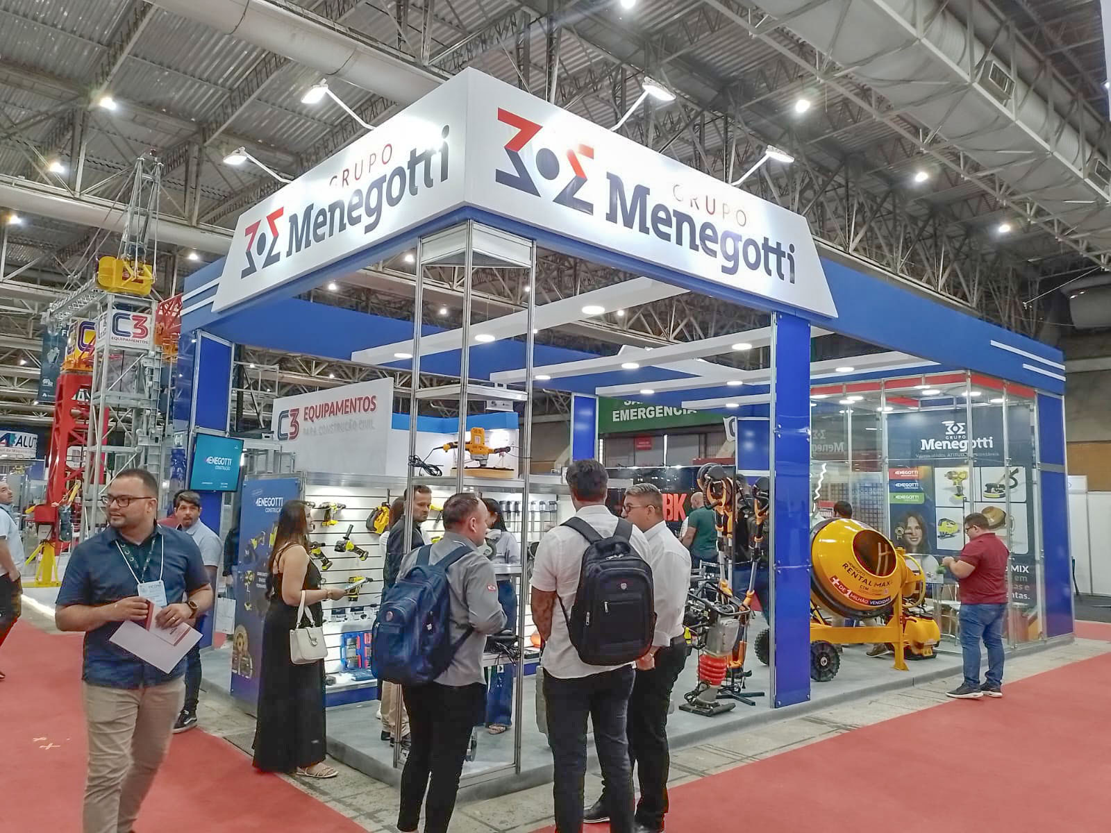 Menegotti marca presença na Ficons 2024 em Recife